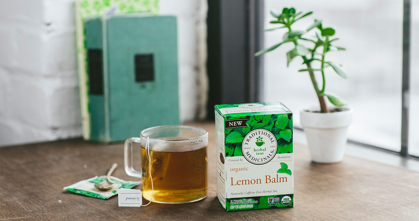organic lemon balm tea box